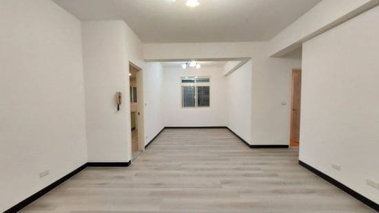 livingroom.jpg