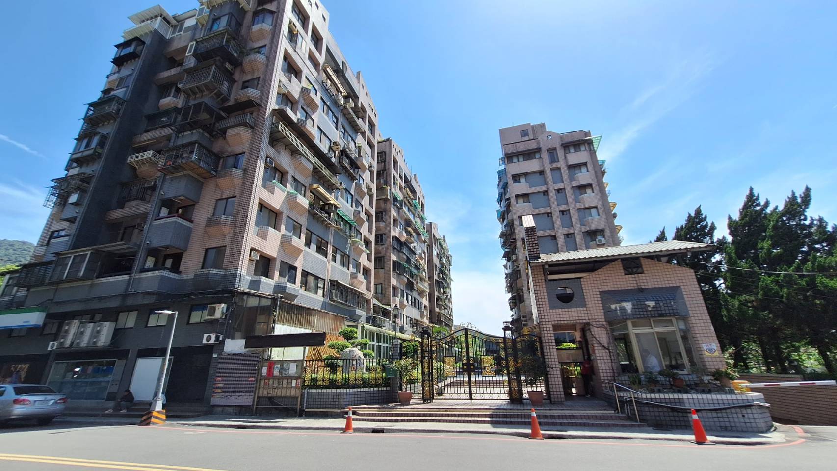 台北新家坡社區-實價登錄、成交行情-新店安坑-新店區安康路三段-新店房仲推薦