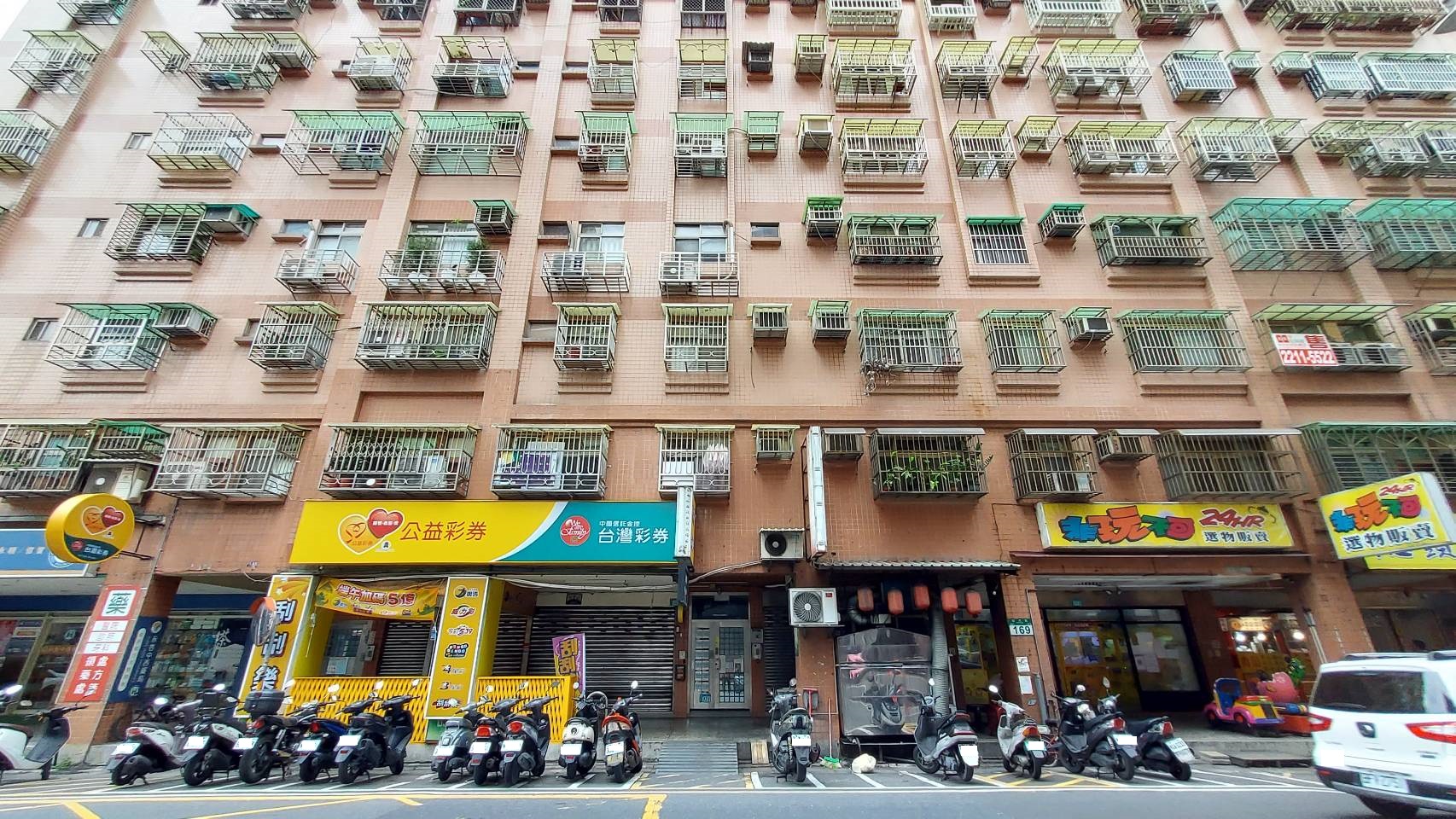 龍都社區-實價登錄、成交行情-新店安坑-新店安民街,總樓高7樓,共57戶-新店房仲推薦-新店房地產專家