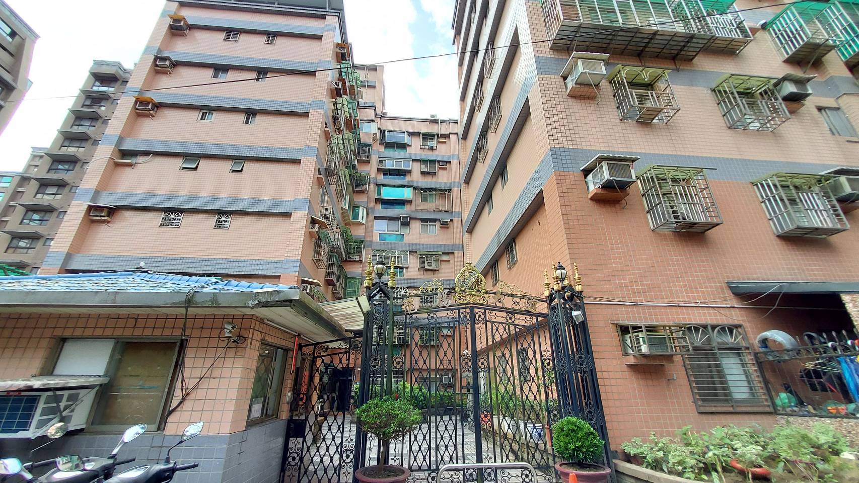 龍揚大道社區-實價登錄、成交行情-新店安坑-新店安民街168巷,總樓高8樓,共72戶-新店房仲推薦