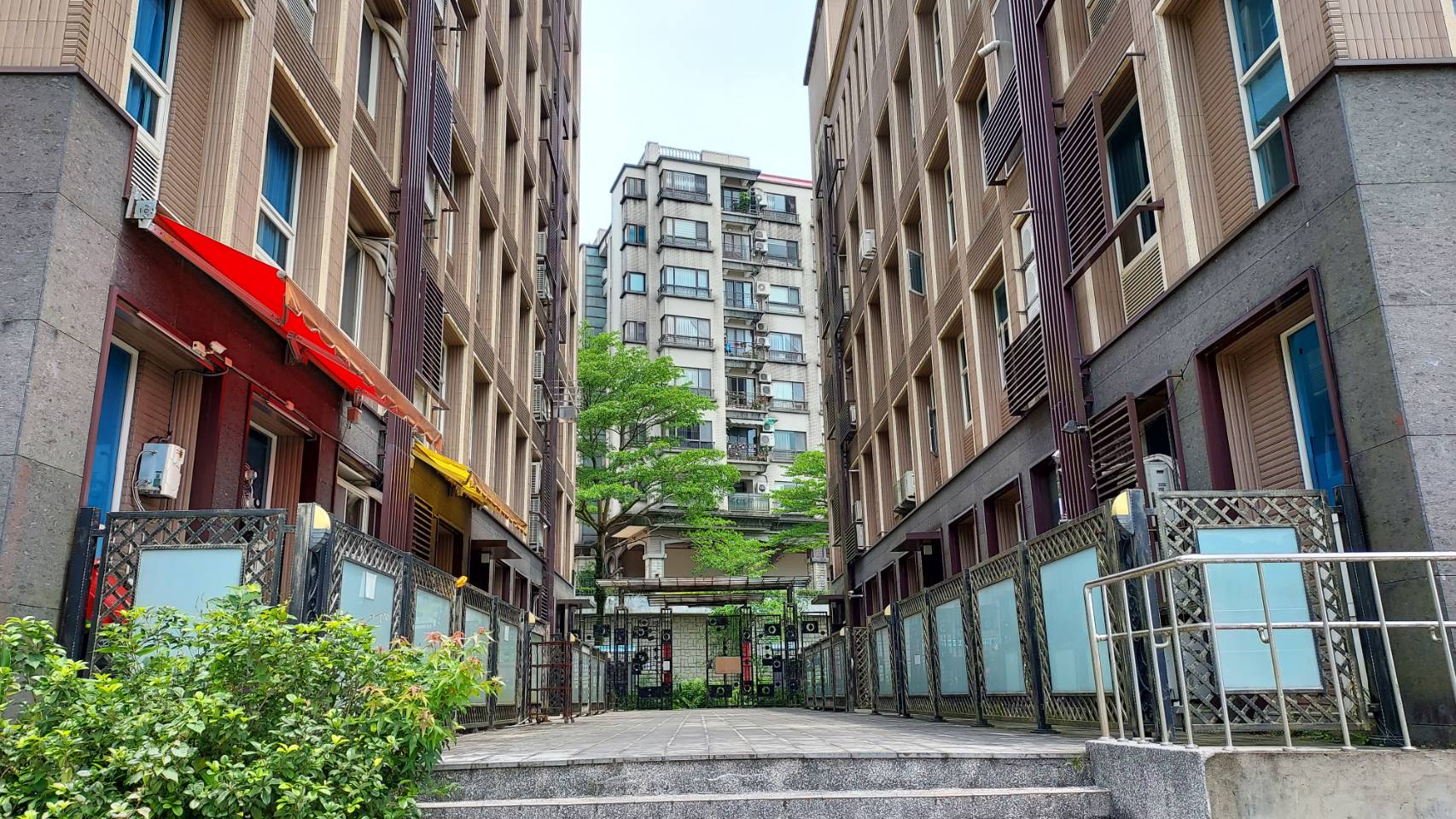 敦陽社區-實價登錄、成交行情-新店區安祥路-新店安坑,總樓高7樓,共12戶-新店房仲推薦
