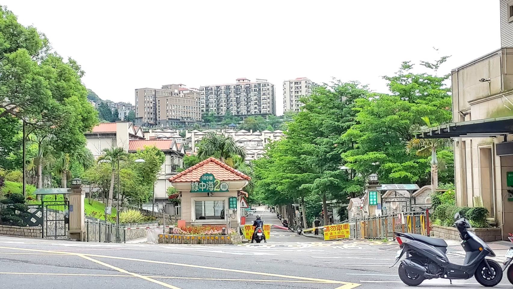 綠中海二期-實價登錄、成交行情-新店區安祥路-新店安坑,總樓高4樓,共527戶-新店房仲推薦
