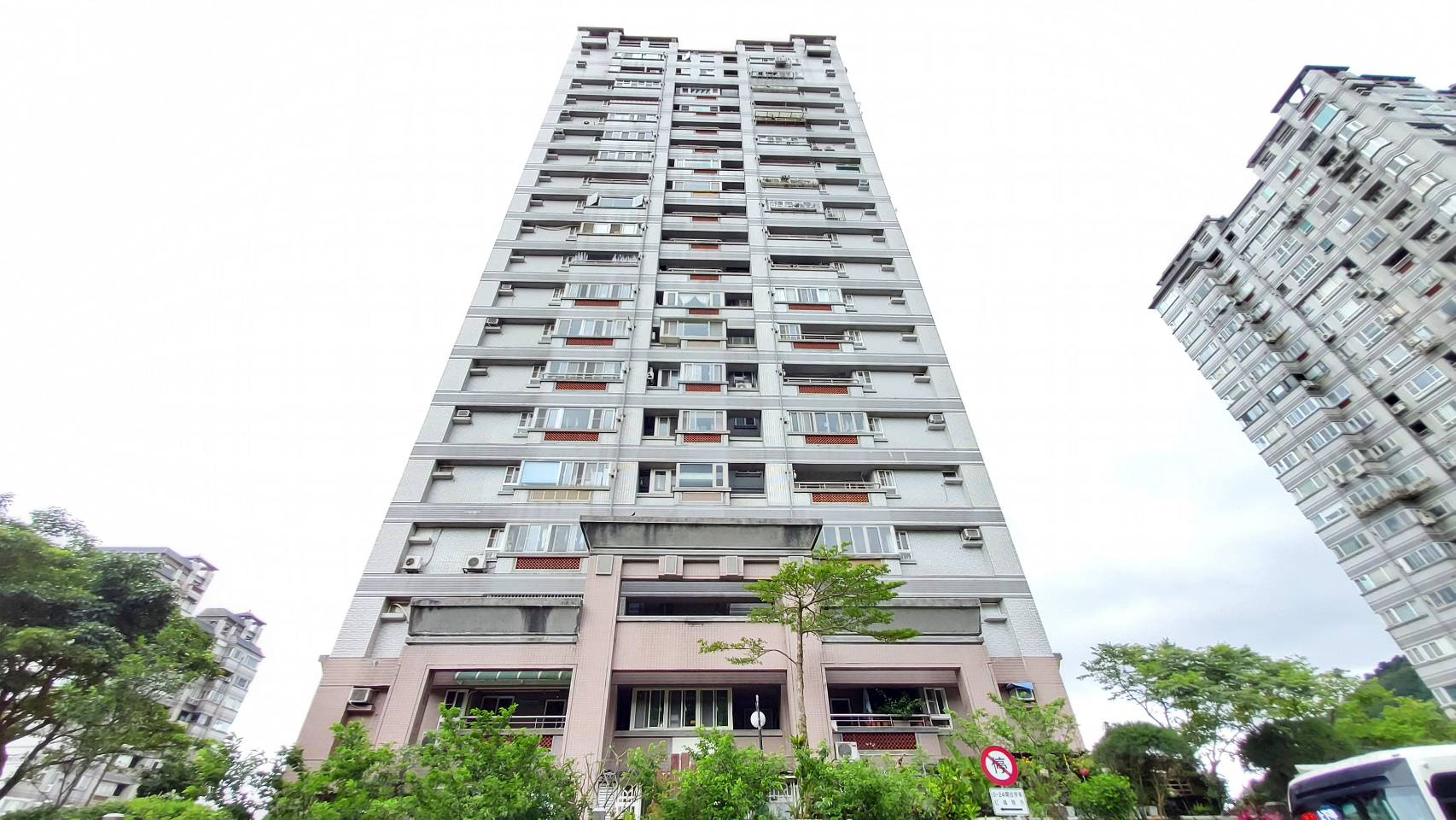 達觀B6-實價登錄、成交行情-新店達觀路-新店安坑社區介紹,總樓高20樓,共159戶-新店房仲推薦