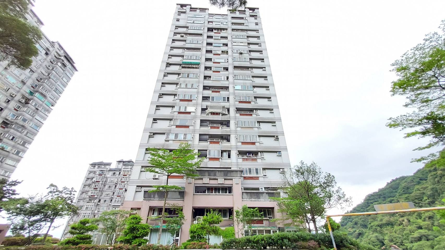 達觀B7-實價登錄、成交行情-新店區達觀路-新店安坑社區介紹,總樓高19樓,共151戶-新店房仲推薦