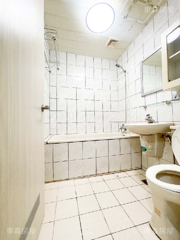 296a60199fd0e8183c80583e70125296.jpg