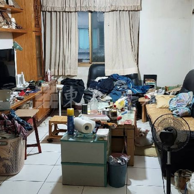 台北舊金山家樂福商圈電梯四房