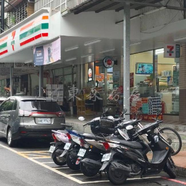 富貴街金店面7-ELEVEN