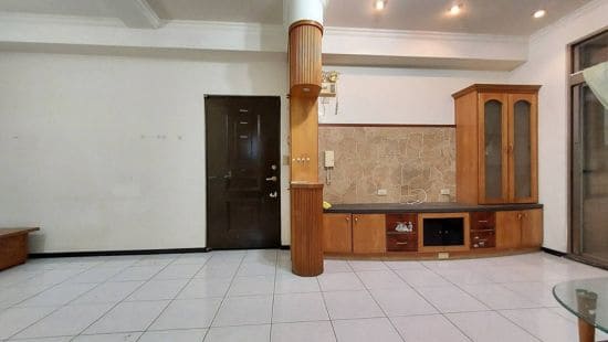 living-room2.jpg